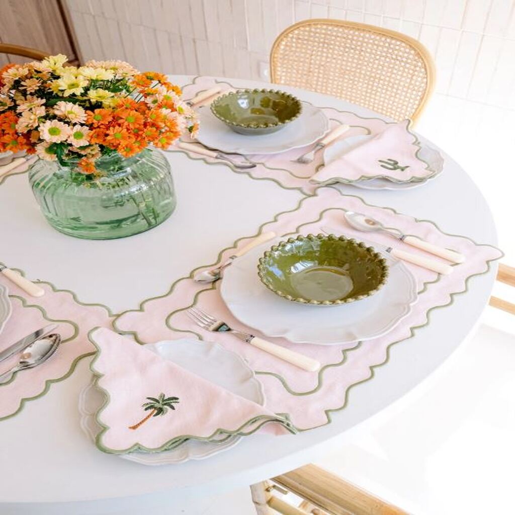 Mariaida Home Ondulado Palm Tree Amerikan Servis Peçete Set Açık Pembe